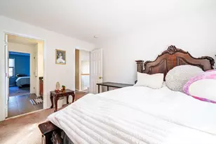 300 Crownshield Ave, Uxbridge, MA 01569 - Photo 20