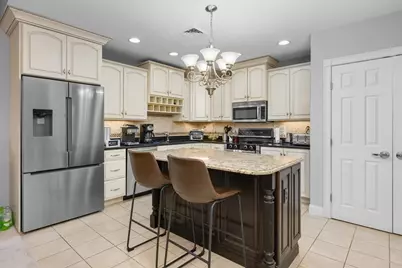 68 Center St #13, Barnstable, MA 02601 - Photo 10