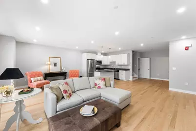 19 Dyer St #19, Rockland, MA 02370 - Photo 4