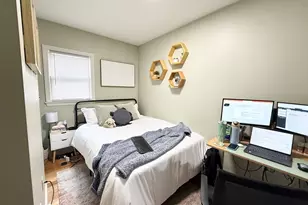 195 W 3rd St, Boston, MA 02127 - Photo 6