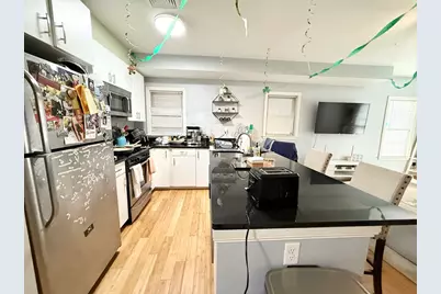 195 West 3rd St #1, Boston, MA 02127 - Photo 2