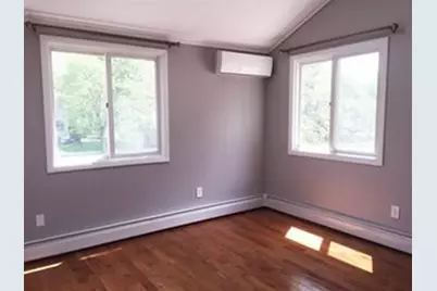 633 Saw Mill Brook Pkwy, Newton, MA 02459 - Photo 12