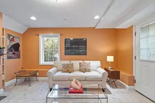 7 Brooksbie Rd, Bedford, MA 01730 - Photo 18