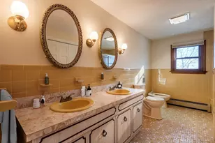 11 Ocean View Dr, Gloucester, MA 01930 - Photo 8