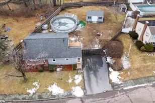 93 Patricia Ln, Weymouth, MA 02190 - Photo 36