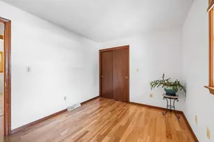 90 Sunnyside Ave, Reading, MA 01867 - Photo 24