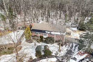 90 Sunnyside Ave, Reading, MA 01867 - Photo 2