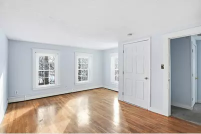 10 Franklin St, Medway, MA 02053 - Photo 20