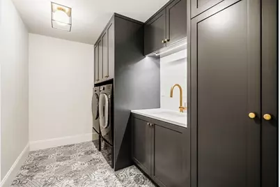 81 Montvale Road, Weston, MA 02493 - Photo 32