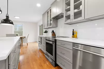 33 Downfall Rd, Newbury, MA 01922 - Photo 10