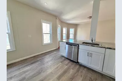 21 Oakland Ave #2, Everett, MA 02149 - Photo 6