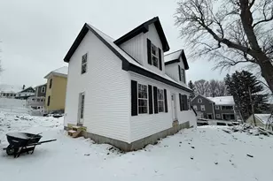 5 Richman St, Clinton, MA 01510 - Photo 2