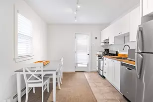 35 New York Ave, Oak Bluffs, MA 02557 - Photo 8