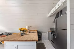 35 New York Ave, Oak Bluffs, MA 02557 - Photo 20