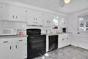 240 Morton St, West Springfield, MA 01089 - Photo 22