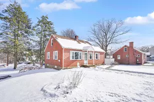 240 Morton St, West Springfield, MA 01089 - Photo 4