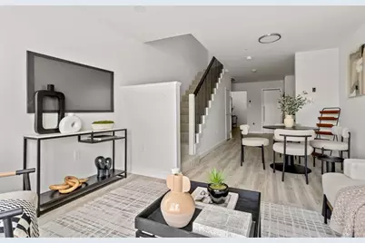 602 Canterbury #10, Boston, MA 02131 - Photo 4