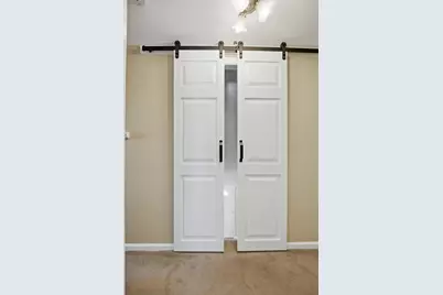 85 Red Fox Dr, Agawam, MA 01030 - Photo 16