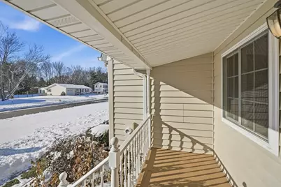 85 Red Fox Dr, Agawam, MA 01030 - Photo 2