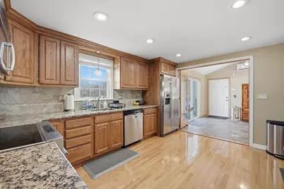 85 Red Fox Dr, Agawam, MA 01030 - Photo 8