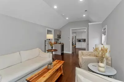 56 Carter St, Berlin, MA 01503 - Photo 6
