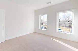 266 Monponsett St, Halifax, MA 02338 - Photo 8