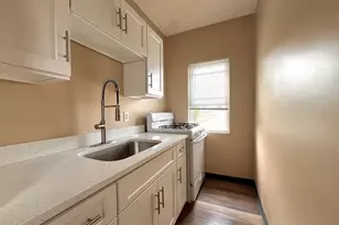 25 Oakland Ave, Everett, MA 02149 - Photo 1