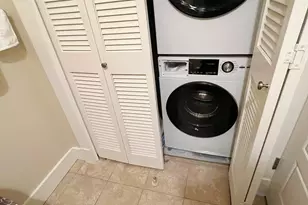 54 Loomis St, Bedford, MA 01730 - Photo 10