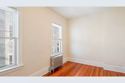 32 Robinson St #1, Boston, MA 02122 - Photo 24