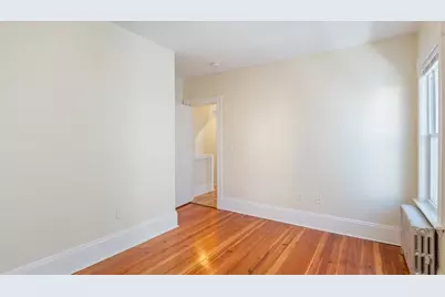 32 Robinson St #1, Boston, MA 02122 - Photo 20