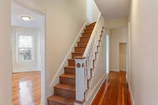32 Robinson St, Boston, MA 02122 - Photo 16