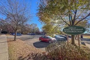 1146 Chestnut St, Newton, MA 02464 - Photo 28