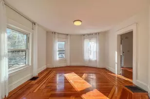 1146 Chestnut St, Newton, MA 02464 - Photo 4