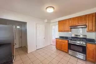 1146 Chestnut St, Newton, MA 02464 - Photo 12