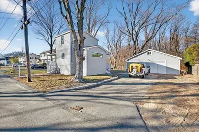 48 Bigelow Ave, Rockland, MA 02370 - Photo 32