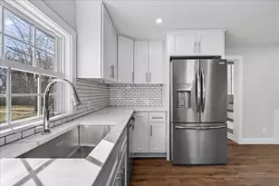 48 Bigelow Ave, Rockland, MA 02370 - Photo 8
