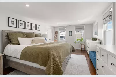 19 N Mead St, Boston, MA 02129 - Photo 10