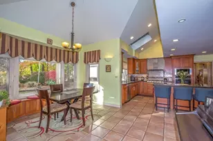 70 Tennyson Dr, Longmeadow, MA 01106 - Photo 10