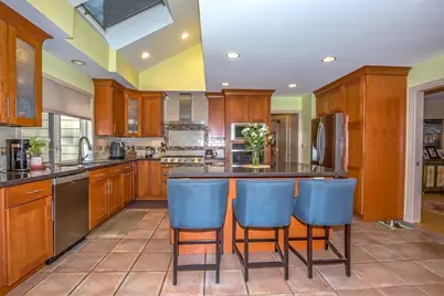 70 Tennyson Dr, Longmeadow, MA 01106 - Photo 12