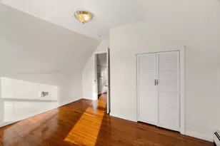 28 Liberty St, Lowell, MA 01851 - Photo 18