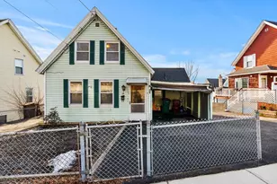 28 Liberty St, Lowell, MA 01851 - Photo 36