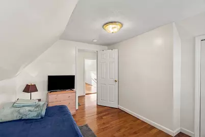 28 Liberty St, Lowell, MA 01851 - Photo 22