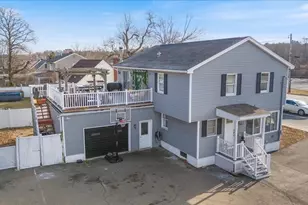 11 Andover St, Danvers, MA 01923 - Photo 4