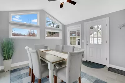 19 Anne St, East Longmeadow, MA 01028 - Photo 6