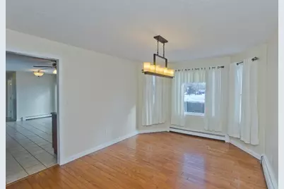 11 Bellingham Rd, Blackstone, MA 01504 - Photo 16