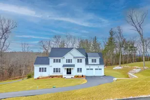 18 Locust Hill, Mendon, MA 01756 - Photo 2