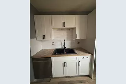 46 Evelyn #1, Boston, MA 02126 - Photo 4