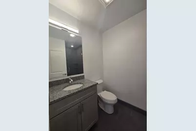 165 Hawthorne #305, Chelsea, MA 02150 - Photo 6