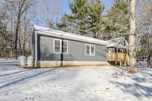 132 Kibbe Rd, East Longmeadow, MA 01028 - Photo 2