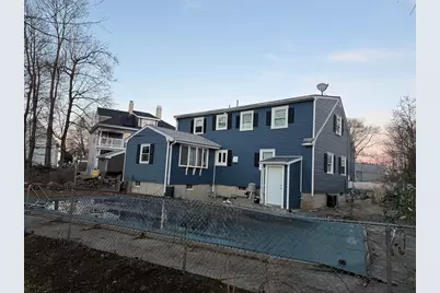 21 Simmons Ave, Brockton, MA 02301 - Photo 4